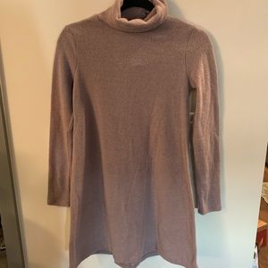 NWT- Lulu’s sweater dress